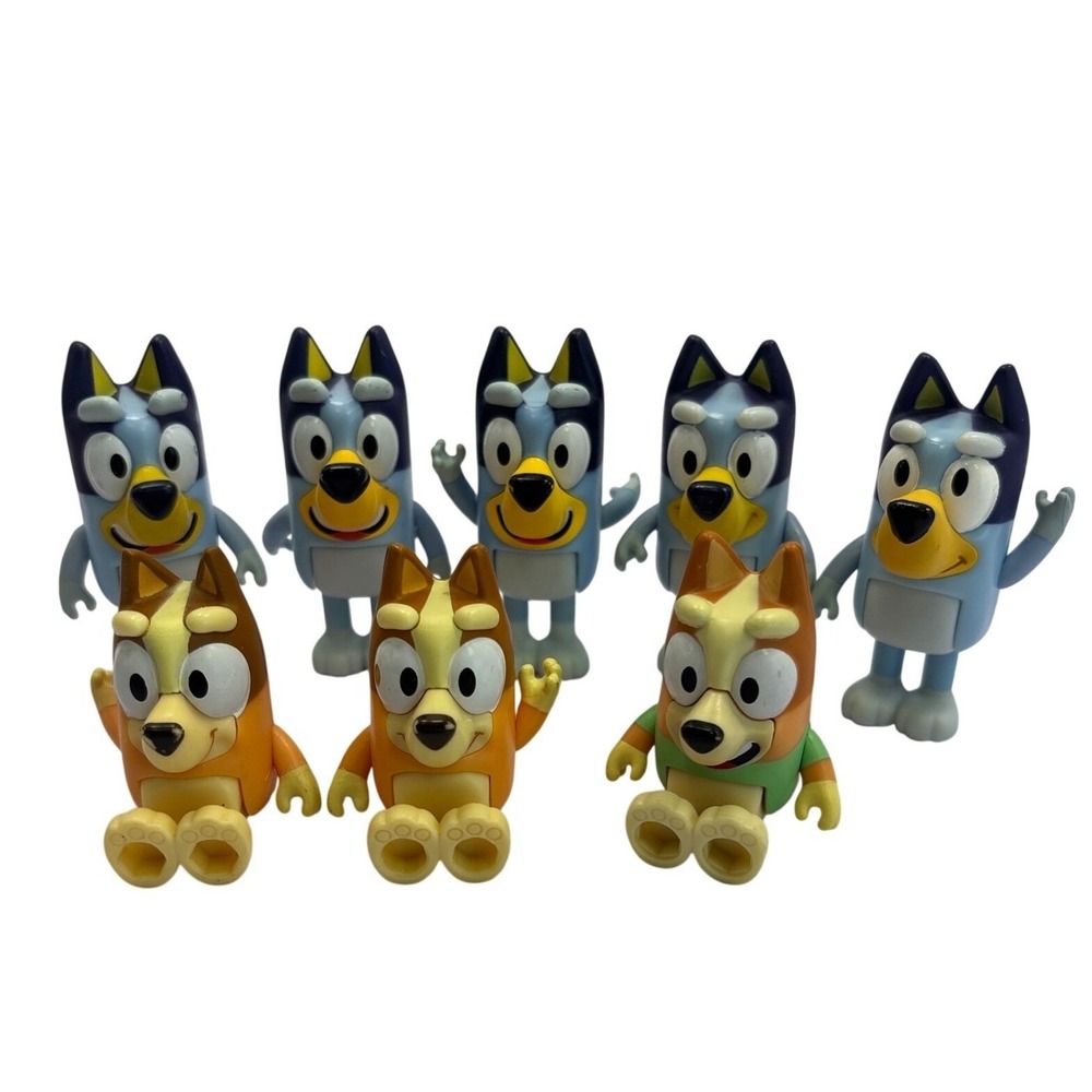 Moose Toys Bluey and Bingo Articulated Figure Lot of 8 Kids Toy Characters